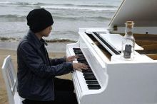 劉德華張惠妹曾拒絕演唱他的歌曲 一位被低估的音樂(lè)巨匠